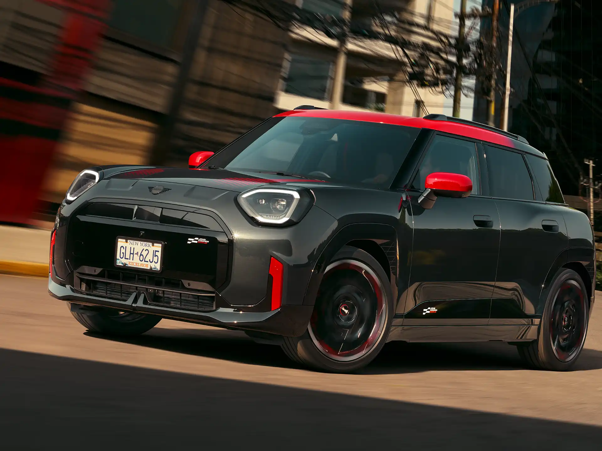 MINI John Cooper Works - J05 JCWサイドビュー