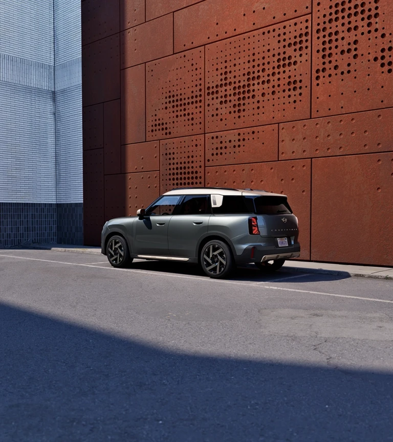 THE NEW MINI COUNTRYMAN.